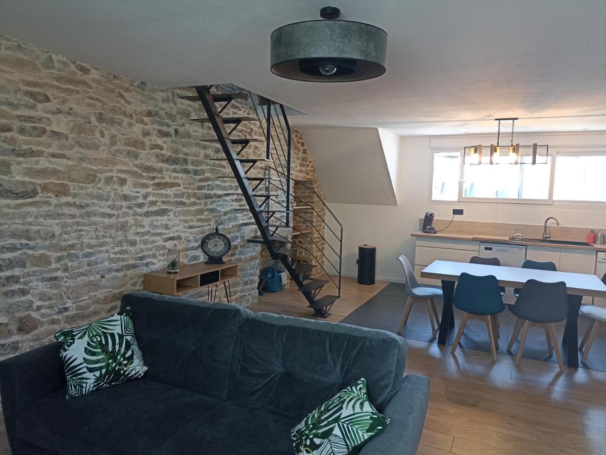 Les Pierres De Symphorien - Parking Gratuit Apartman Vannes Kültér fotó